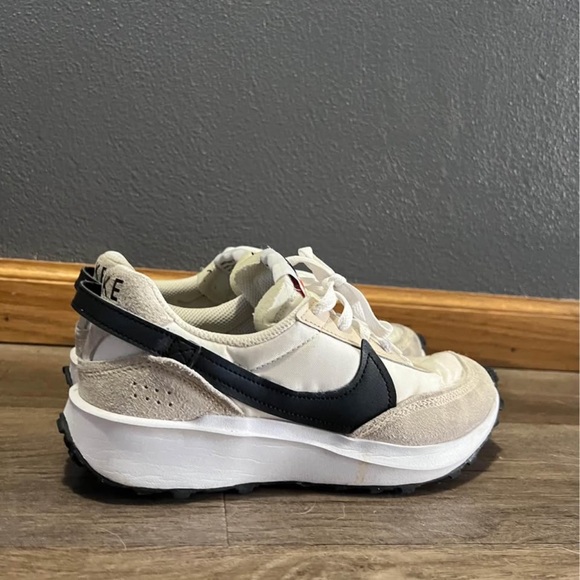 Women’s Nike Waffle Debut shoes size 7 - Picture 6 of 6